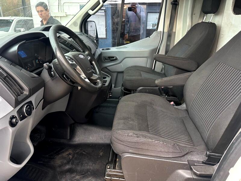 Ford Transit T-250 2015