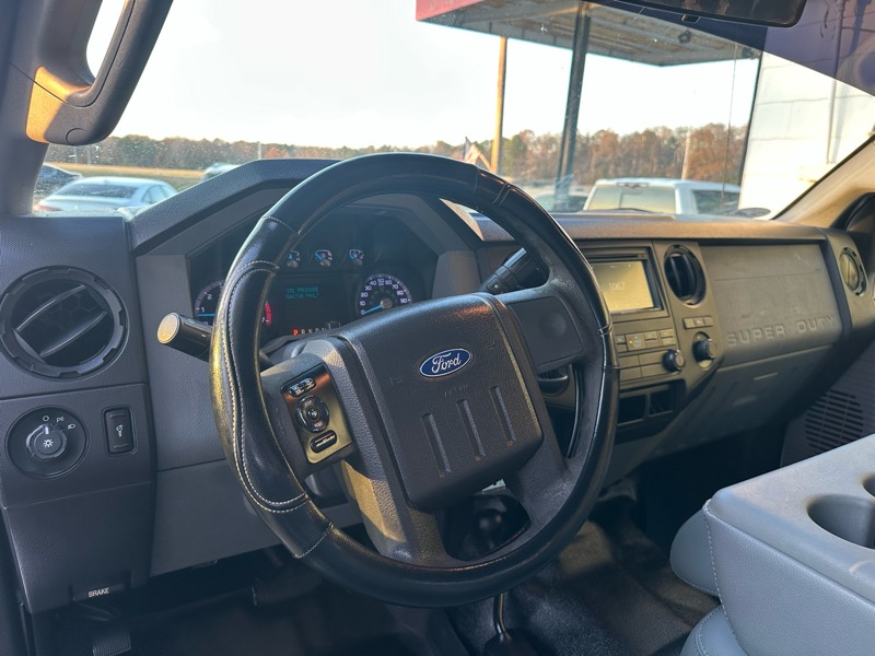 Ford F-250 SD XLT Crew Cab Long Bed 4WD 2011