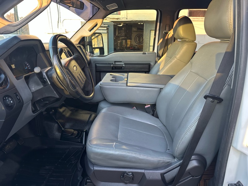 Ford F-250 SD XLT Crew Cab Long Bed 4WD 2011