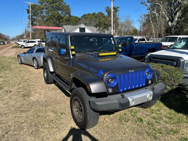Jeep Wrangler Unlimited Sahara 4WD 2014