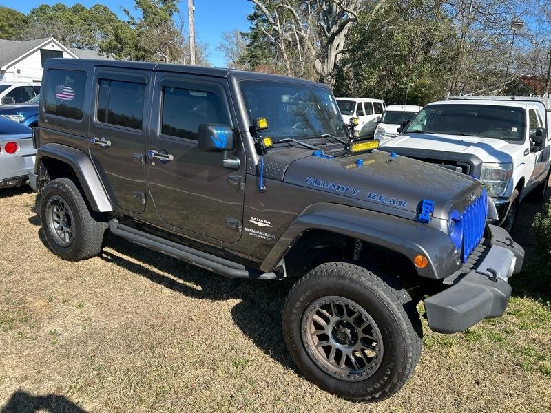 Jeep Wrangler Unlimited Sahara 4WD 2014