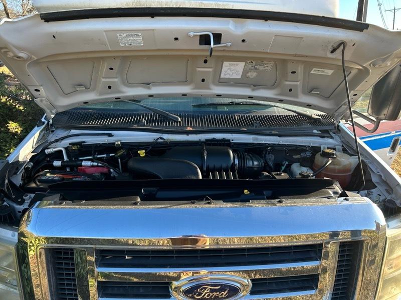 Ford Econoline E350 2013