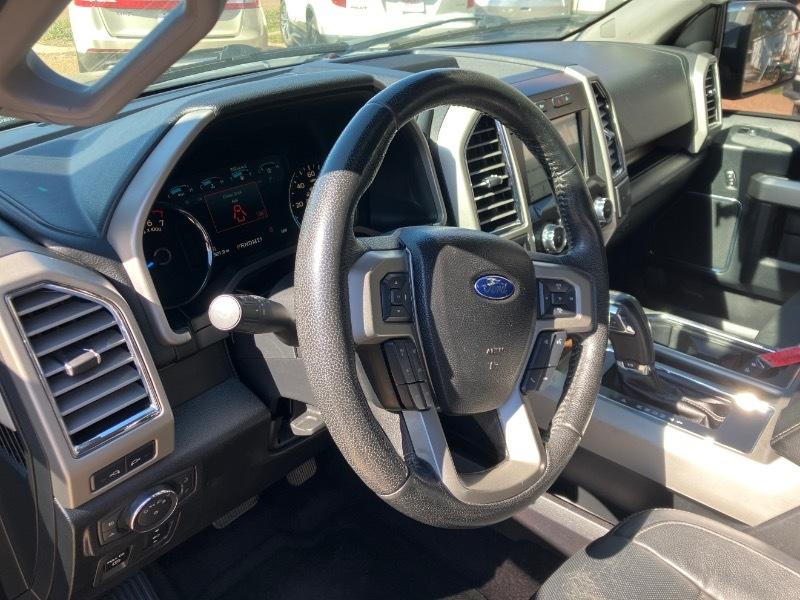 Ford F-150 Lariat SuperCrew 5.5-ft. Bed 4WD 2016