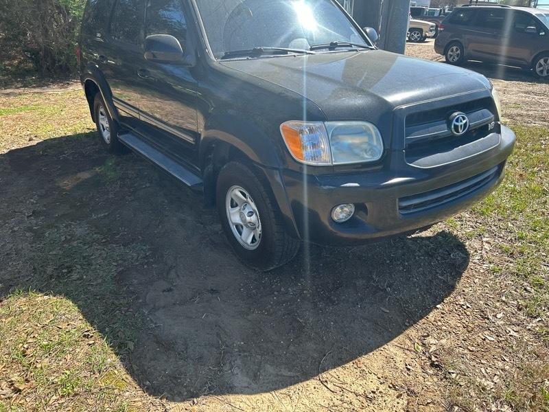 Toyota Sequoia SR5 2WD 2007