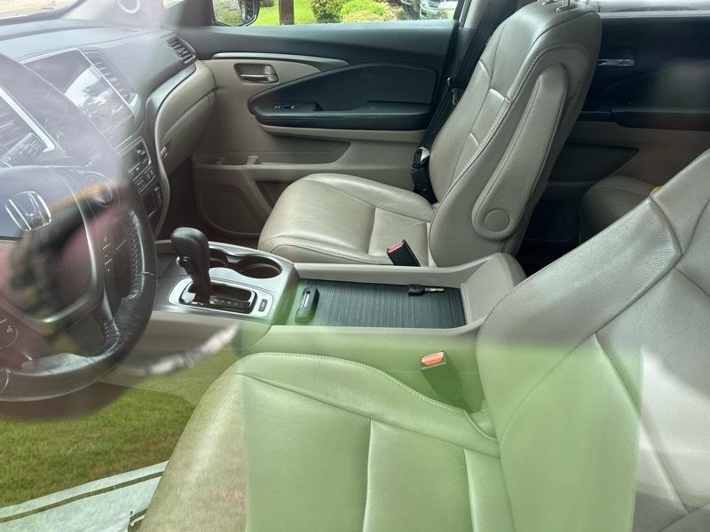 Honda Pilot EX-L w/Navigation 2018