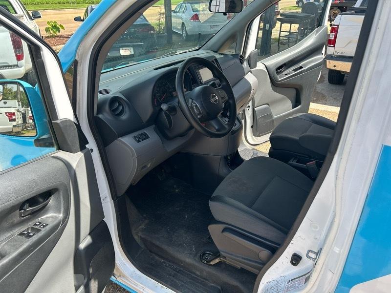 Nissan NV200 SV 2017