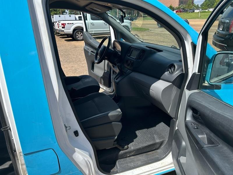 Nissan NV200 SV 2017