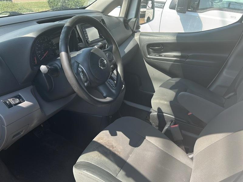 Nissan NV200 SV 2017