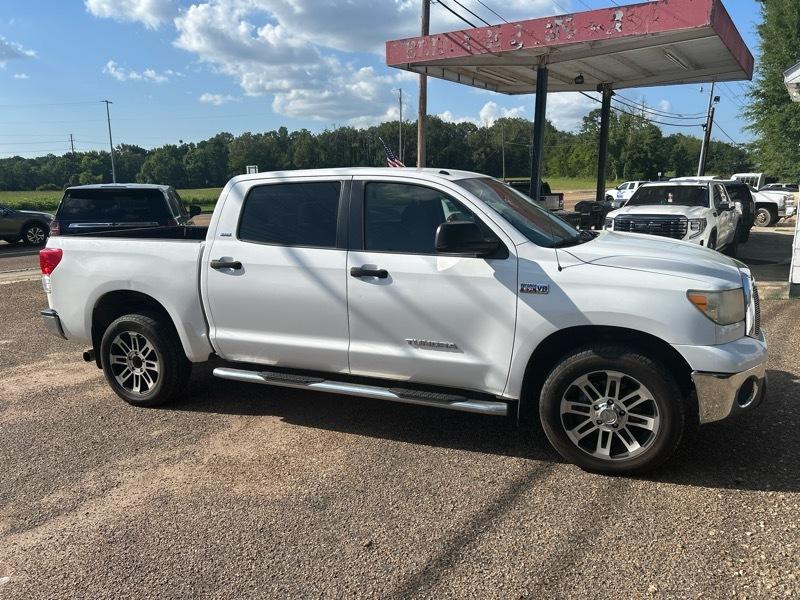Toyota Tundra SR DblCab 4WD 5.7L V8 2013