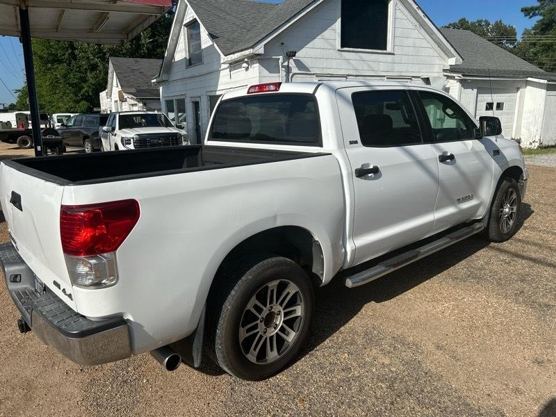 Toyota Tundra SR DblCab 4WD 5.7L V8 2013