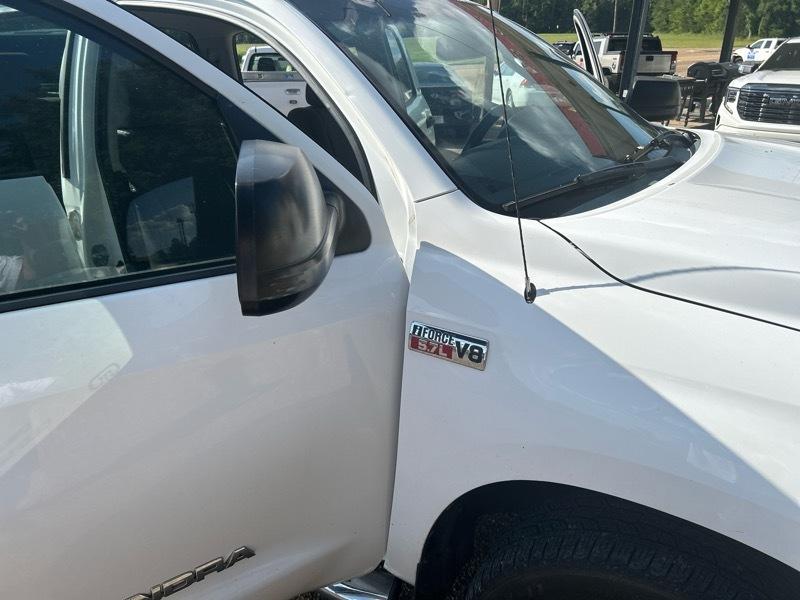 Toyota Tundra SR DblCab 4WD 5.7L V8 2013