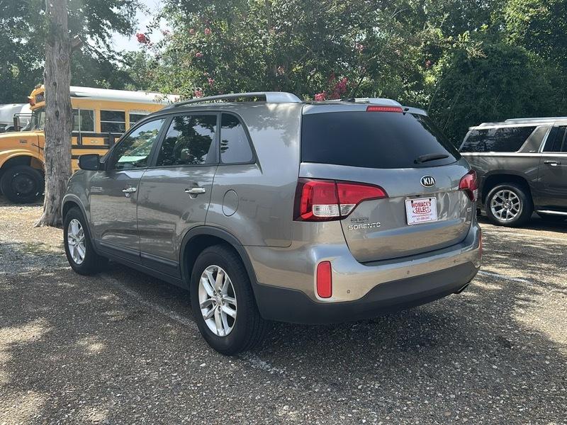 Kia Sorento LX 2WD 2014