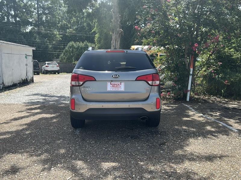 Kia Sorento LX 2WD 2014