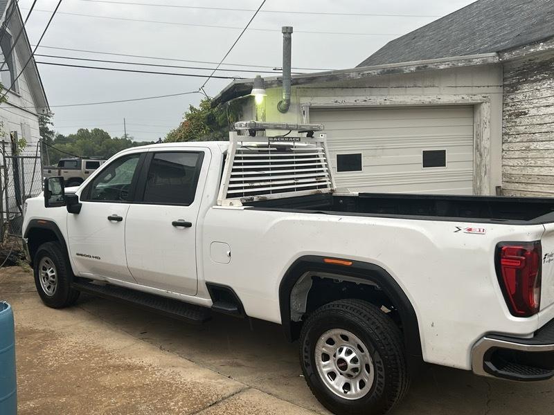 GMC Sierra 2500HD Pro Crew Cab 4WD SB 2023