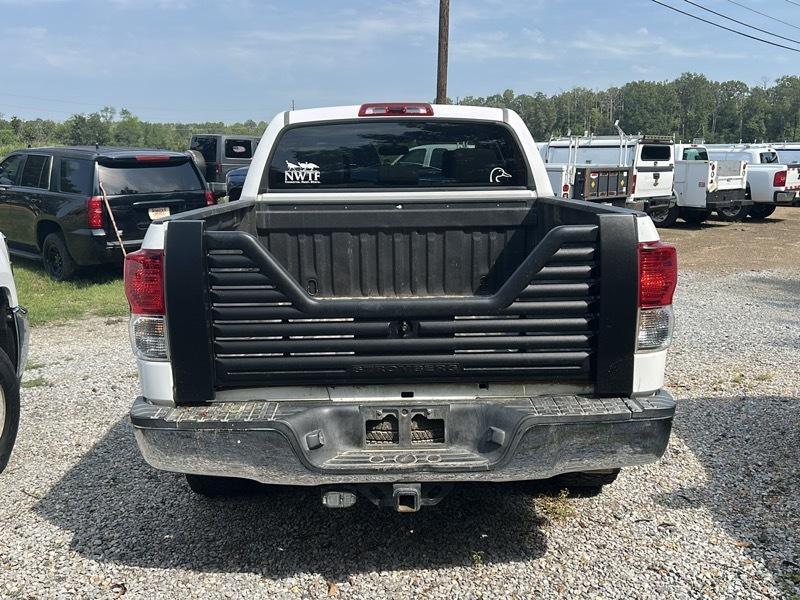 Toyota Tundra SR5 5.7L Double Cab 4WD 2012