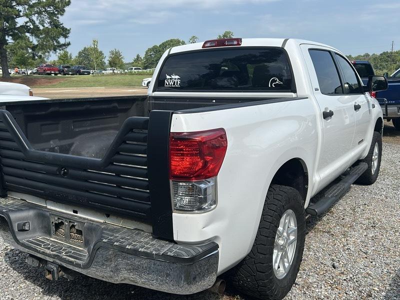 Toyota Tundra SR5 5.7L Double Cab 4WD 2012