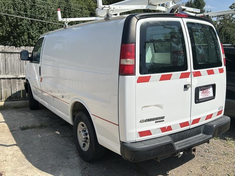 Chevrolet Express 3500 Cargo 2012