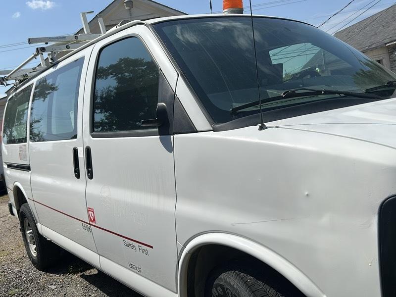 Chevrolet Express 3500 Cargo 2012