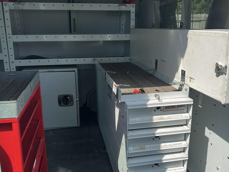 Chevrolet Express 3500 Cargo 2012