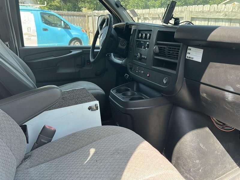 Chevrolet Express 3500 Cargo 2012