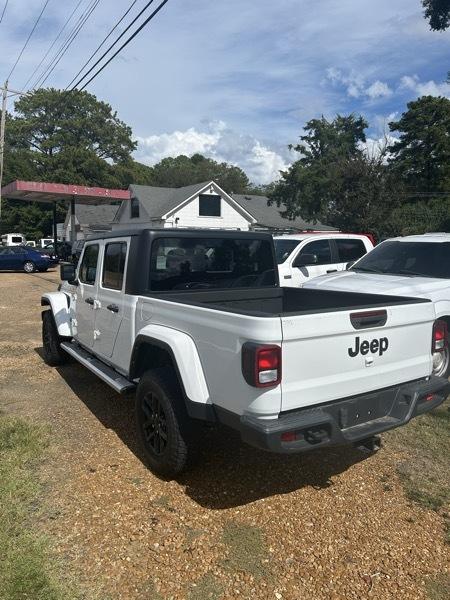 Jeep Gladiator Altitude 4x4 2022