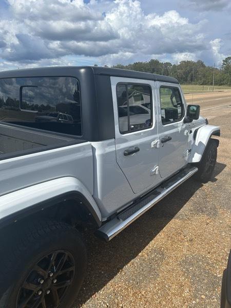 Jeep Gladiator Altitude 4x4 2022
