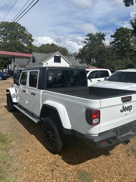 Jeep Gladiator Altitude 4x4 2022
