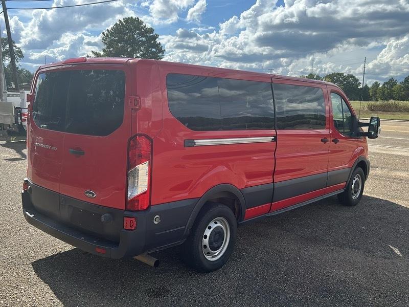 Ford Transit 350 Wagon Low Roof XL w/Sliding Pass. 148-in. WB 2020