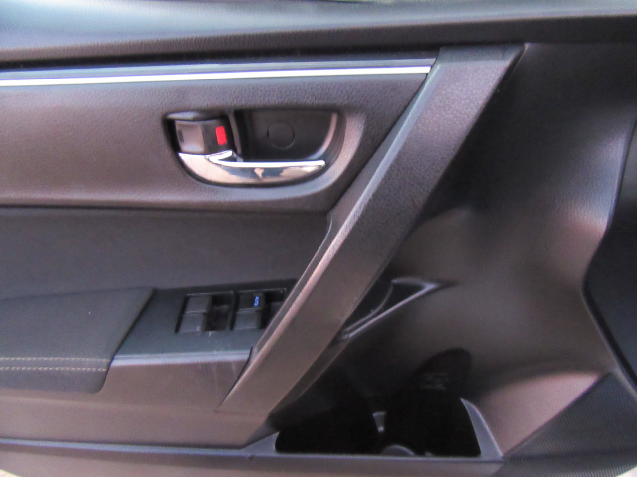 Toyota Corolla LE 2018