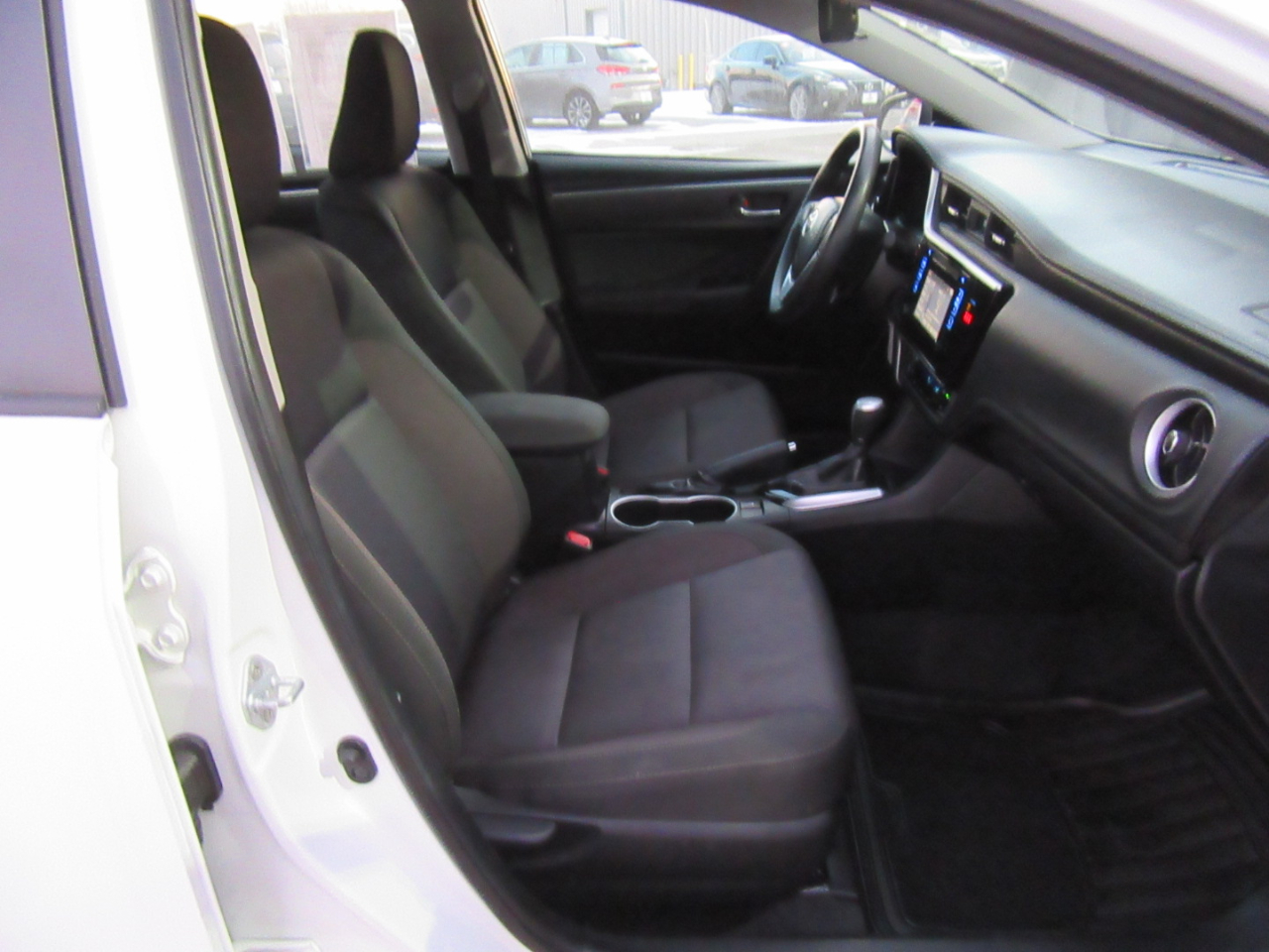 Toyota Corolla LE 2018