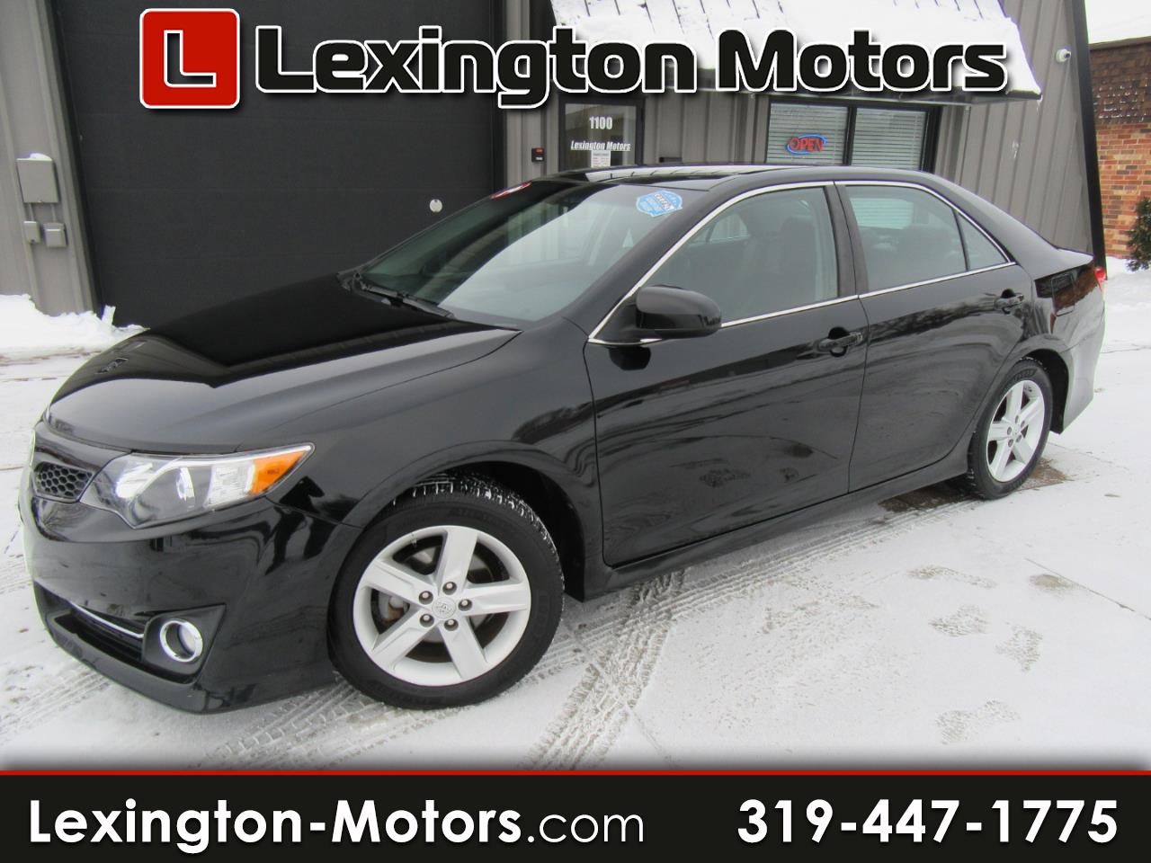 2014 Toyota Camry SE