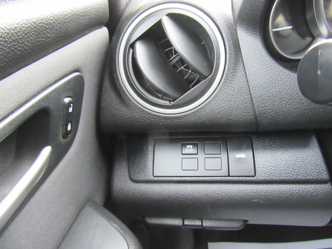 Mazda MAZDA6 i Sport 2013