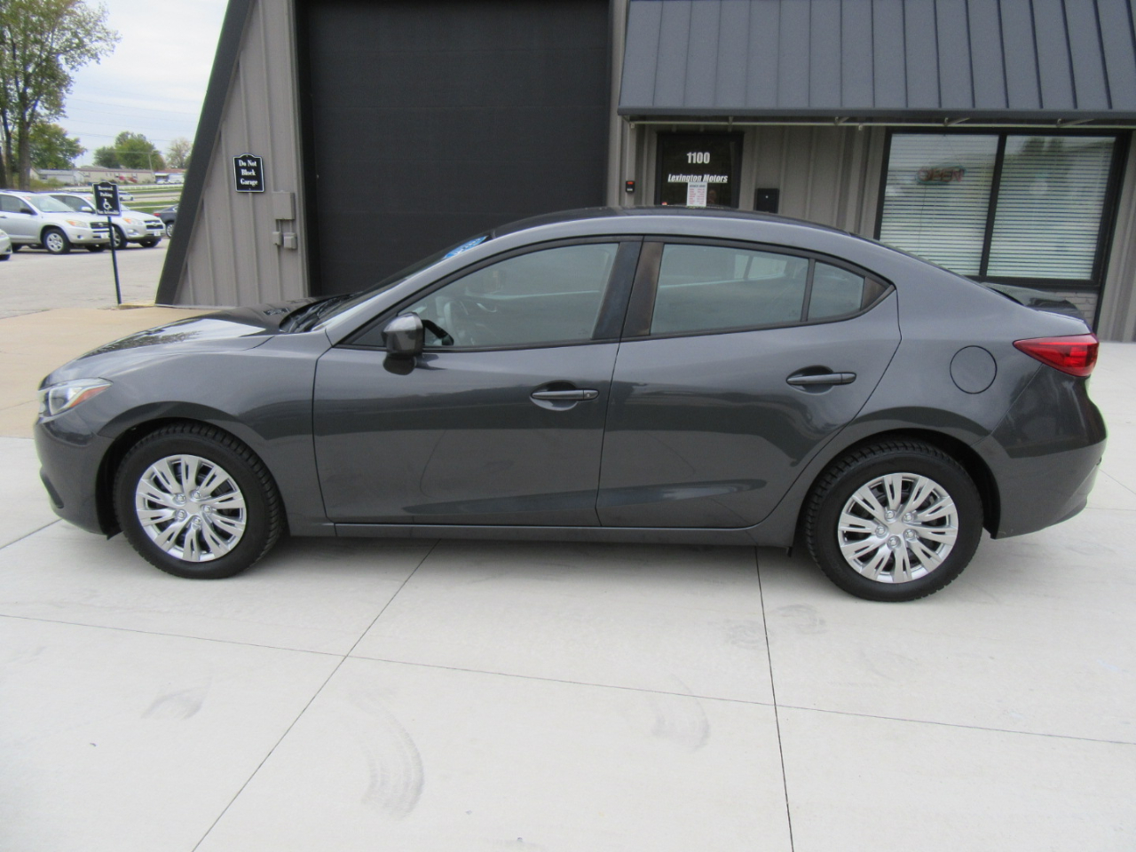 Mazda MAZDA3 i Sport 2015 Mazda MAZDA3 i Sport 2015