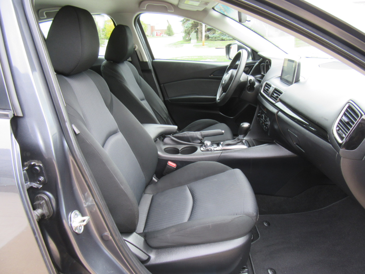 Mazda MAZDA3 i Sport 2015 Mazda MAZDA3 i Sport 2015
