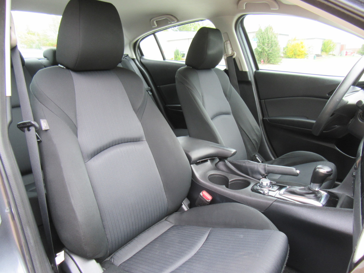Mazda MAZDA3 i Sport 2015 Mazda MAZDA3 i Sport 2015