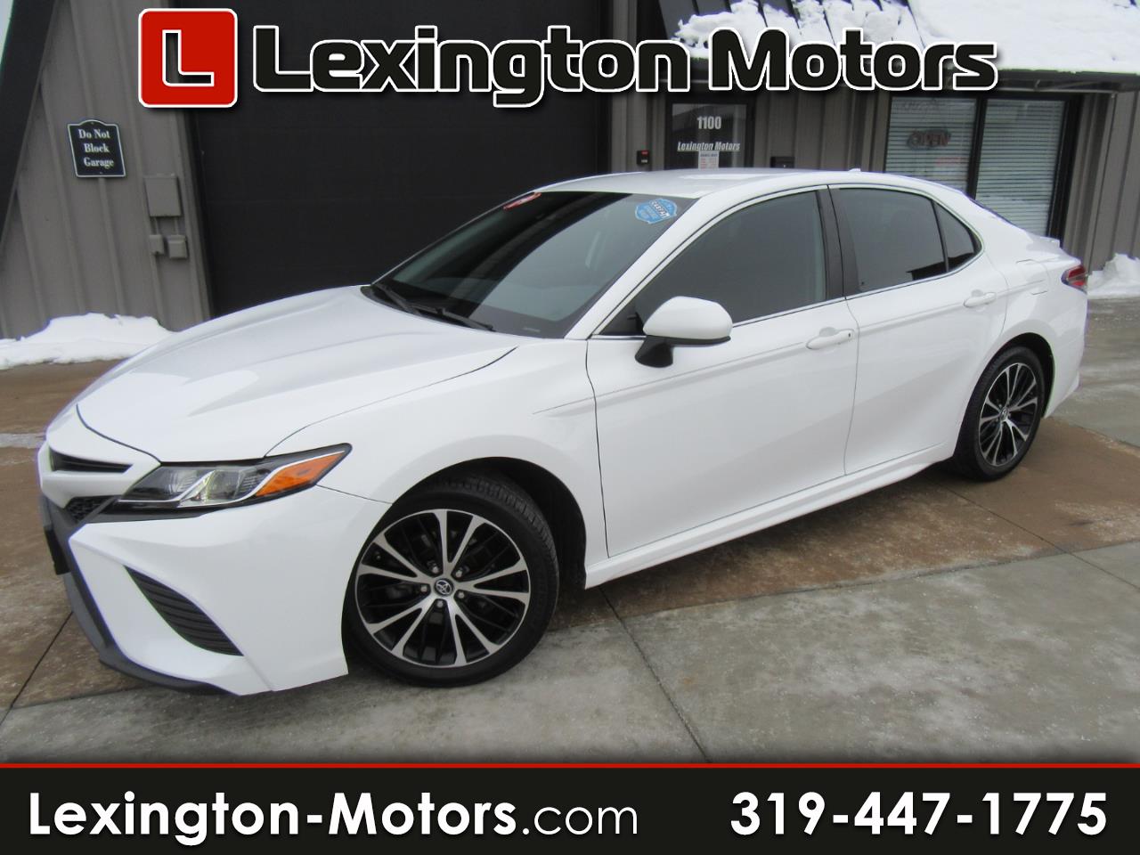 2019 Toyota Camry SE