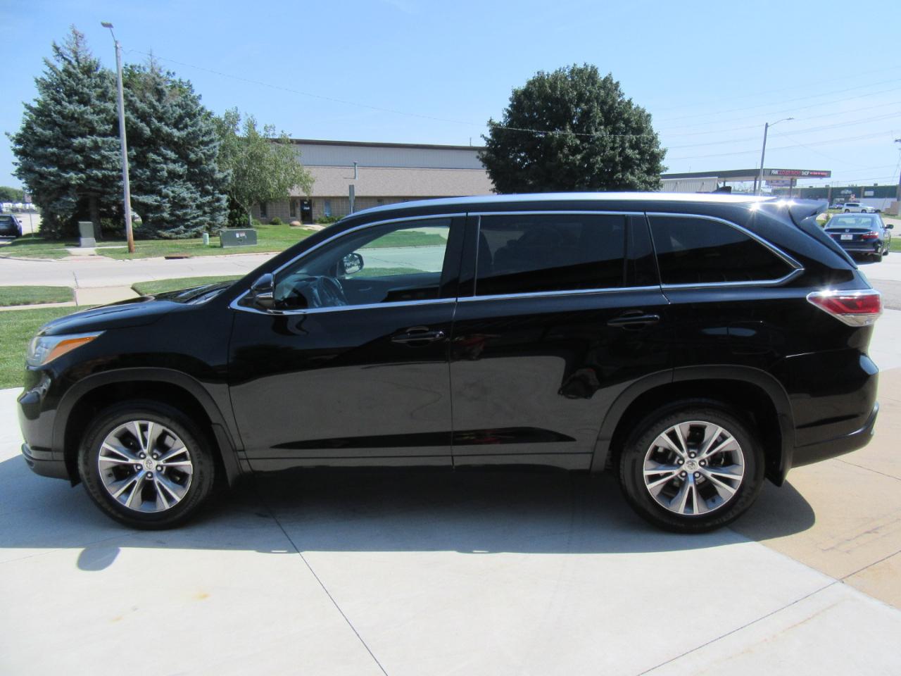 Toyota Highlander  2015