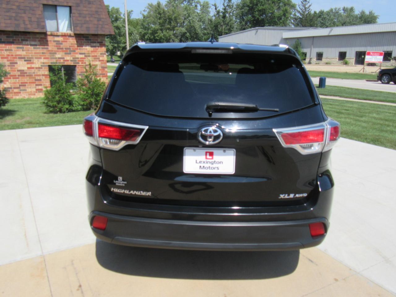 Toyota Highlander  2015
