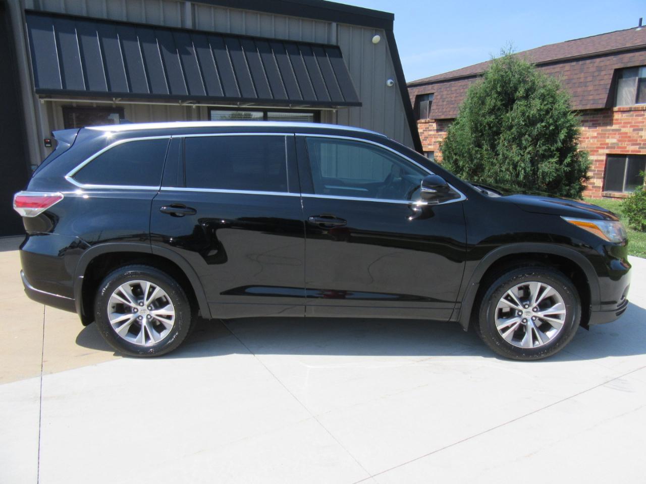 Toyota Highlander  2015