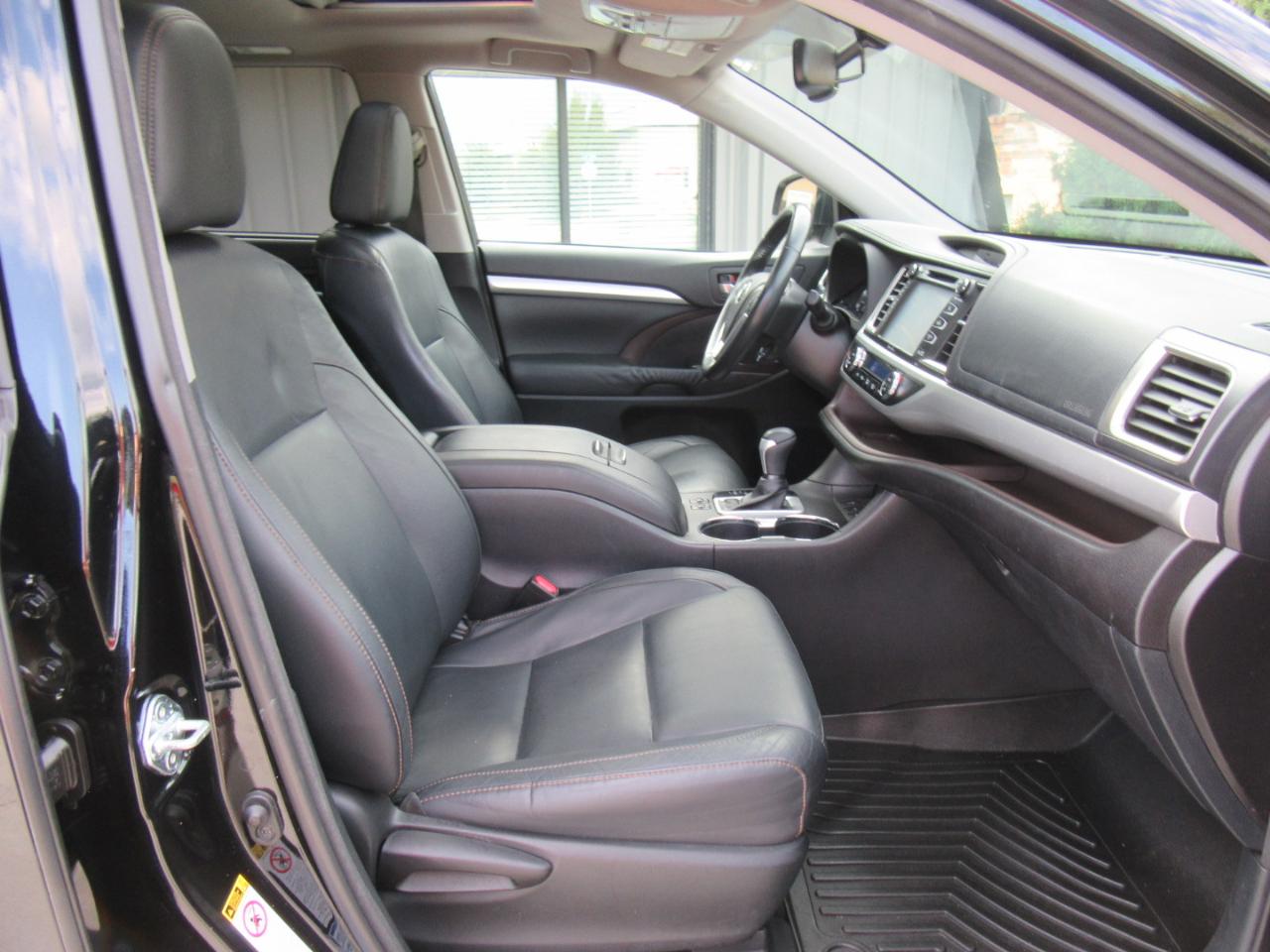 Toyota Highlander  2015
