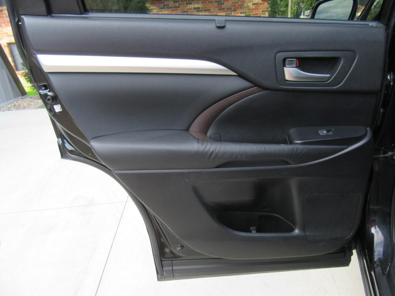 Toyota Highlander  2015