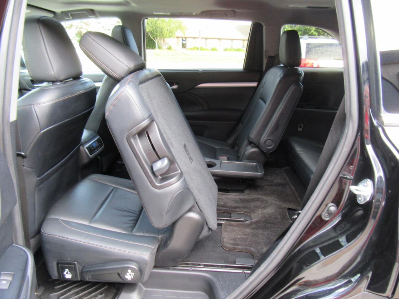 Toyota Highlander  2015