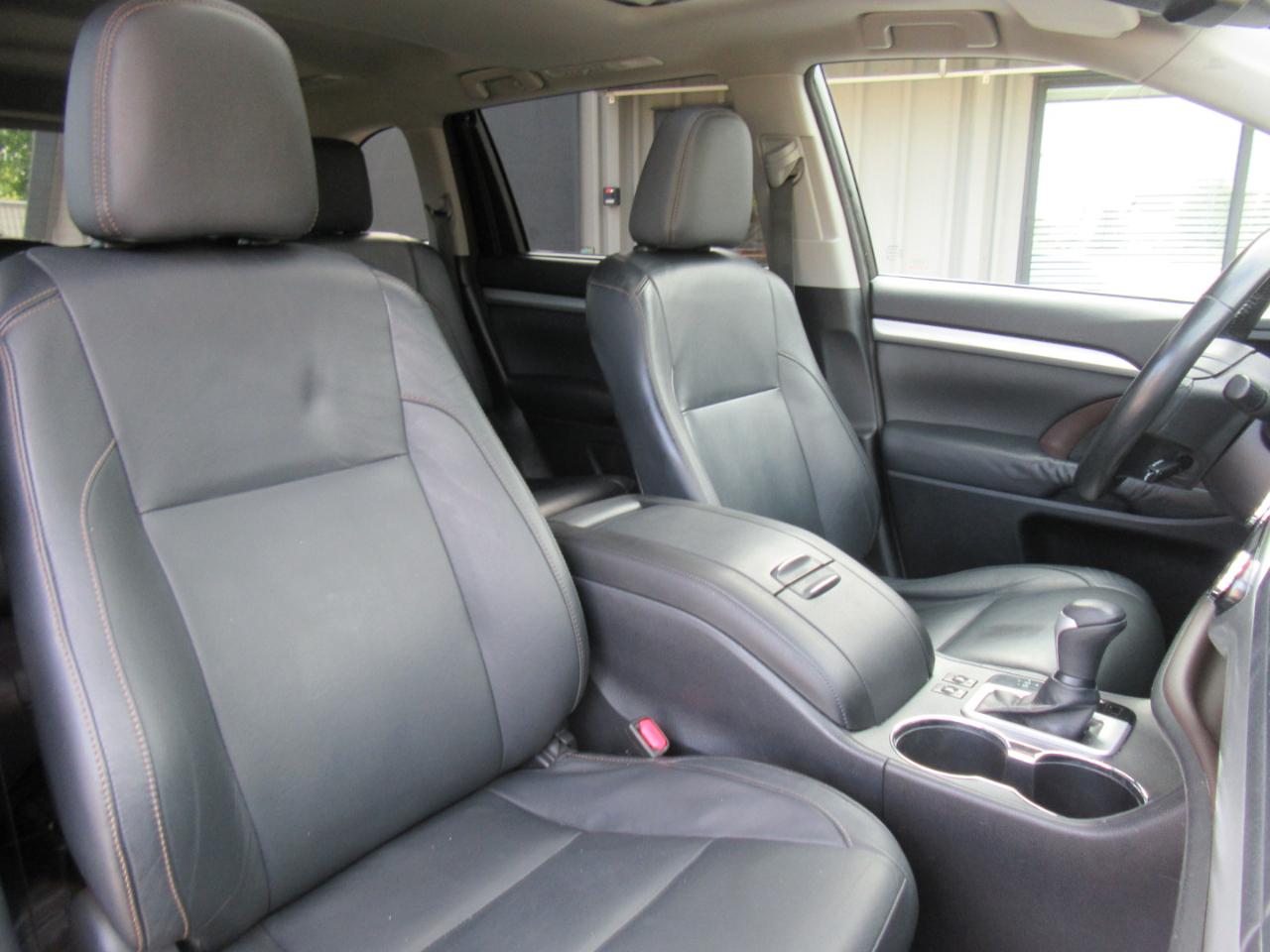 Toyota Highlander  2015