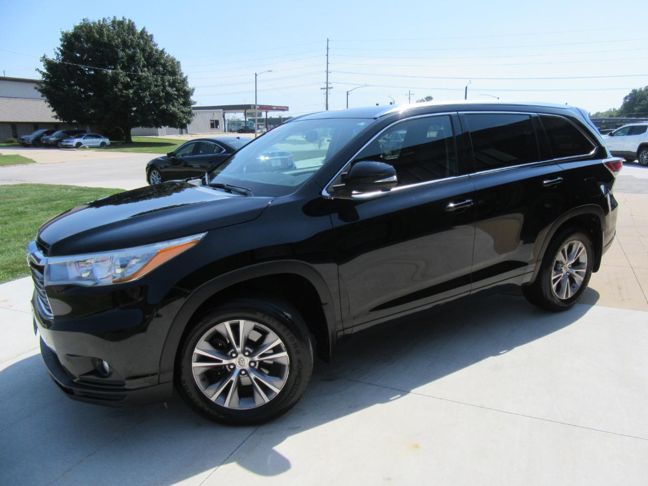 Toyota Highlander  2015