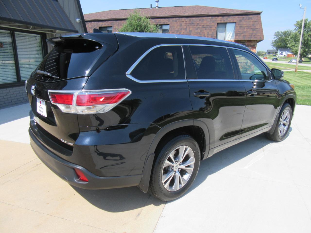 Toyota Highlander  2015
