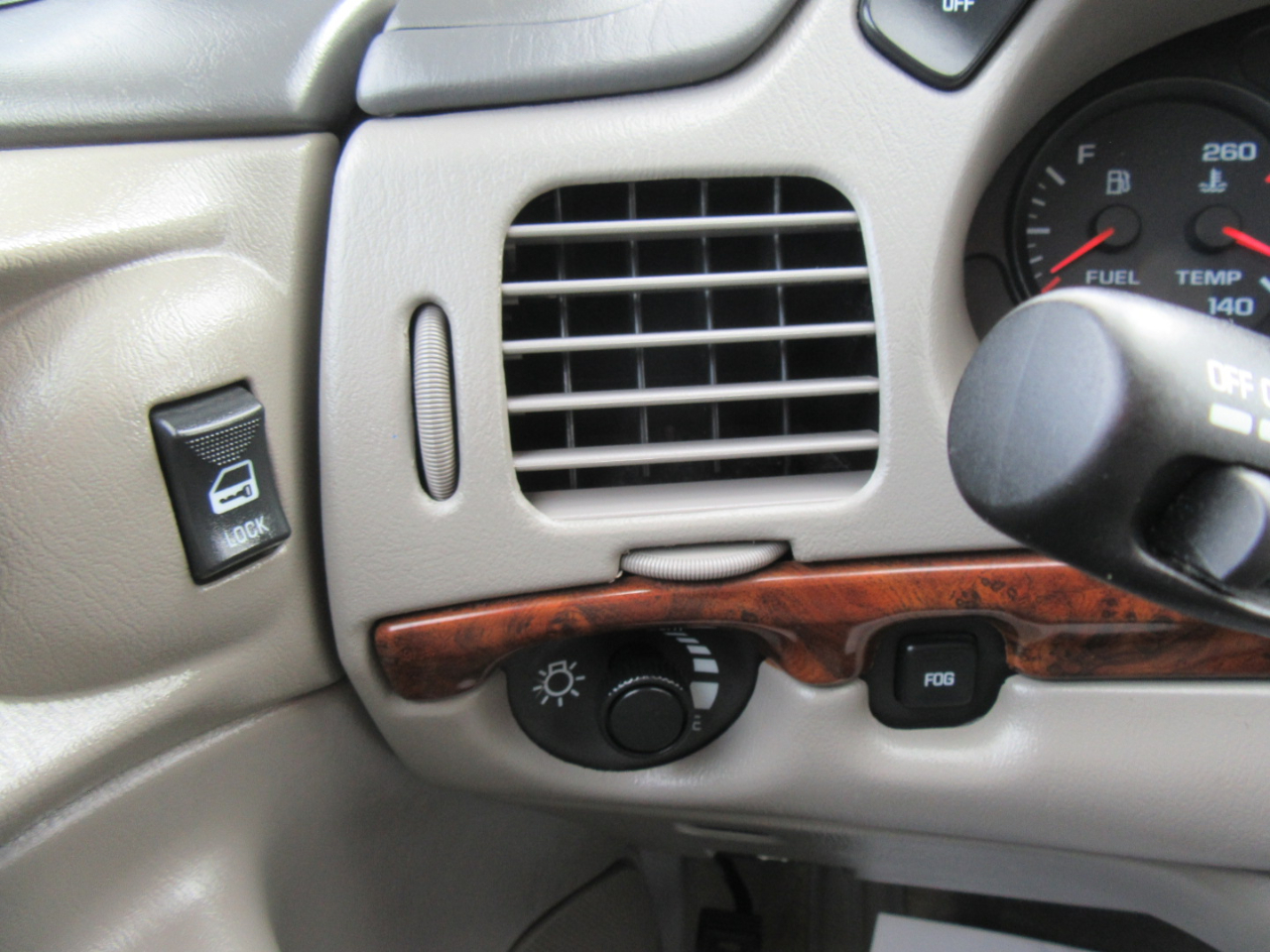 Chevrolet Impala LS 2004 Chevrolet Impala LS 2004