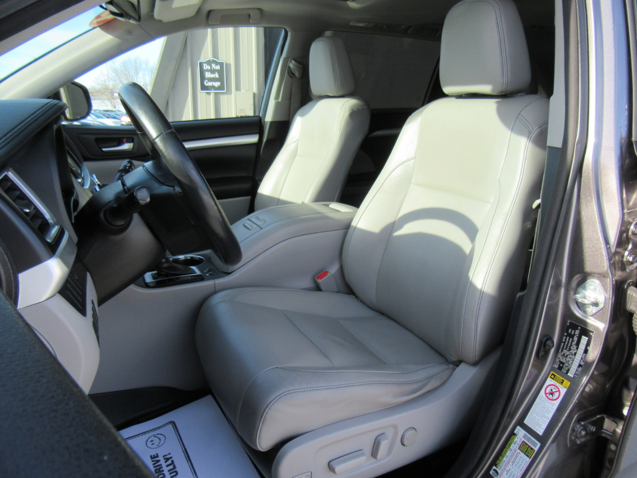 Toyota Highlander XLE 2015