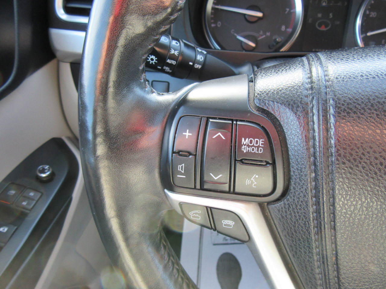 Toyota Highlander XLE 2015