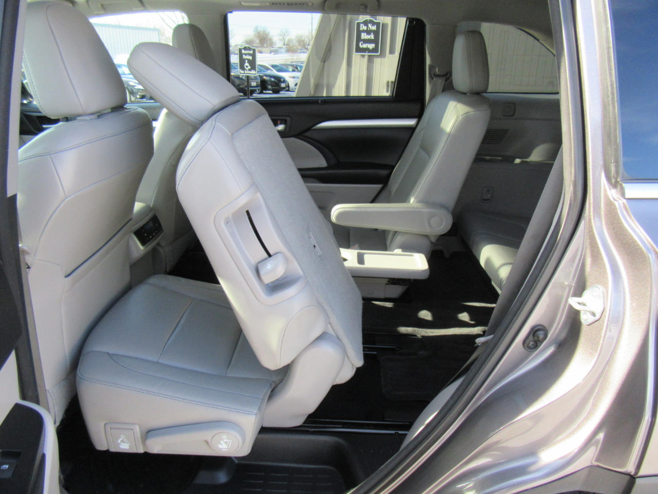 Toyota Highlander XLE 2015