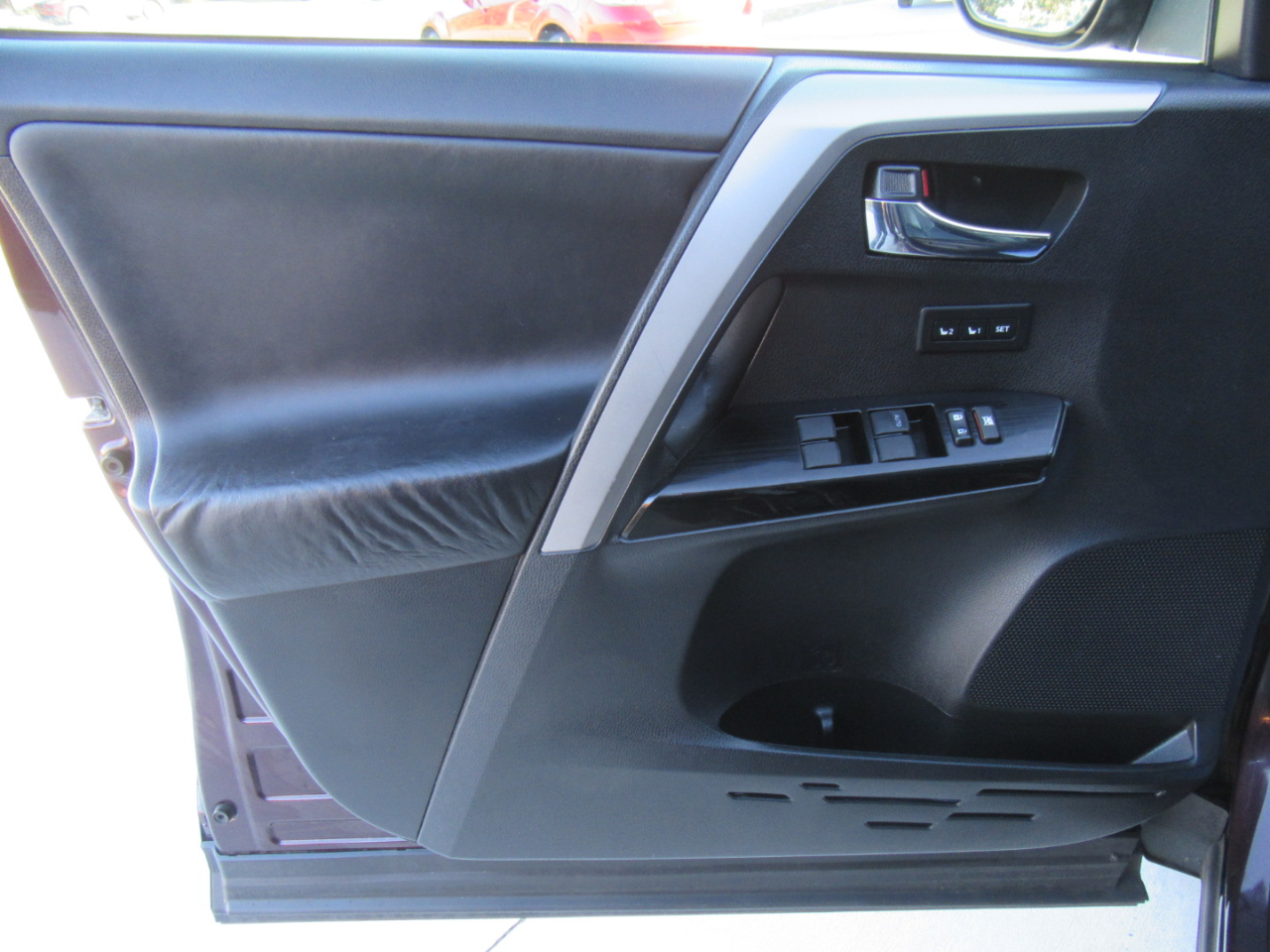 Toyota RAV4 Limited AWD 2017